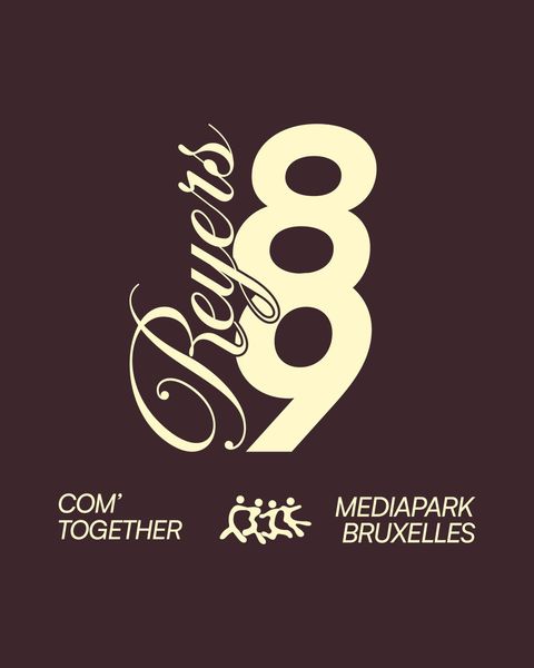 Le visuel imprimé dans le dos du pull : 89, Reyers, Com' Together, Mediapark Bruxelles